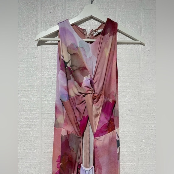 NWT Asos True Violet cut out maxi dress in pink print size 8 - Picture 3 of 12